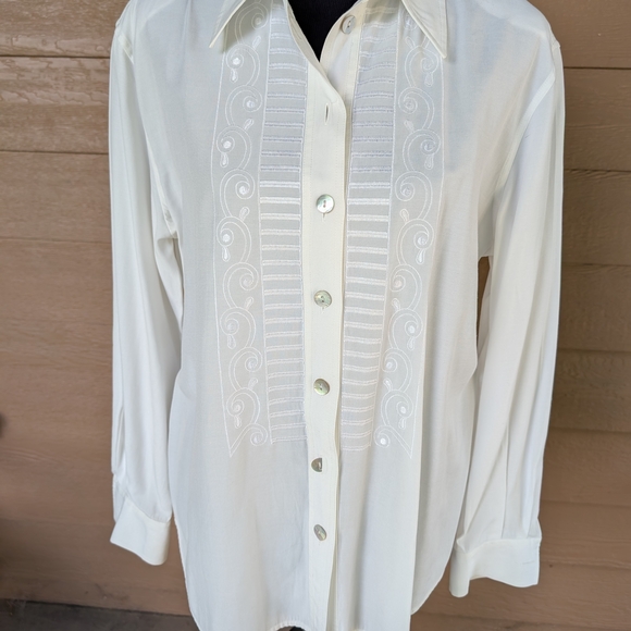 🧨 3 for $15 Frilli White Button-Up Dress Shirt - Picture 2 of 6